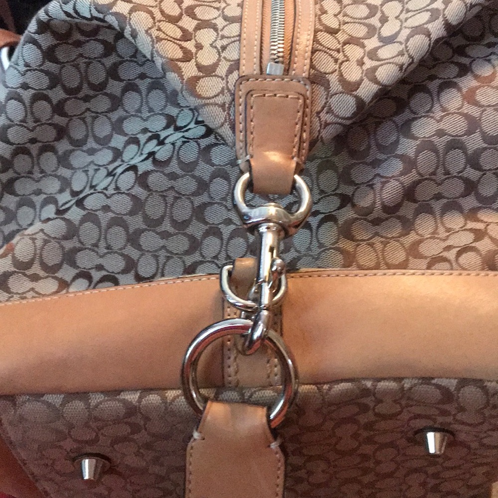 Duffle Bag - Picture 6 of 7